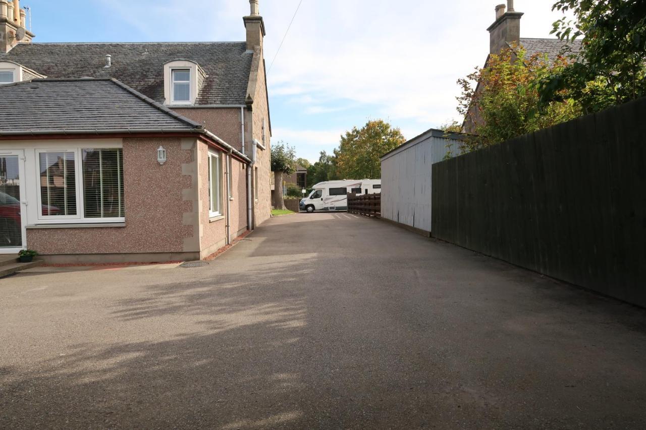 Corunna Cottage Inverness Exterior photo